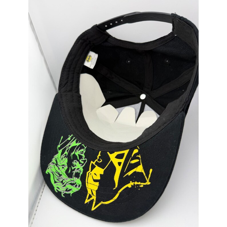 Batman DC Comics Snapback-Cap, schwarz-gelb, Bat-Signal-Logo, Joker-Grafik Bild 3