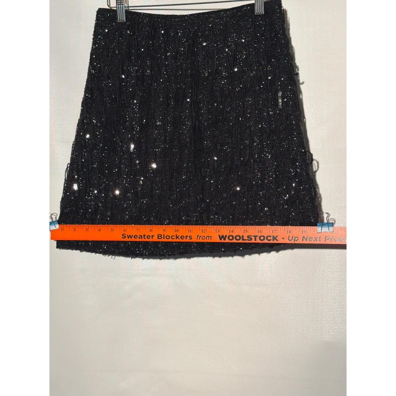 Black Textured Sequin Mini Skirt Metallic Shimmer A-Line Party Size 2 Petite image 6