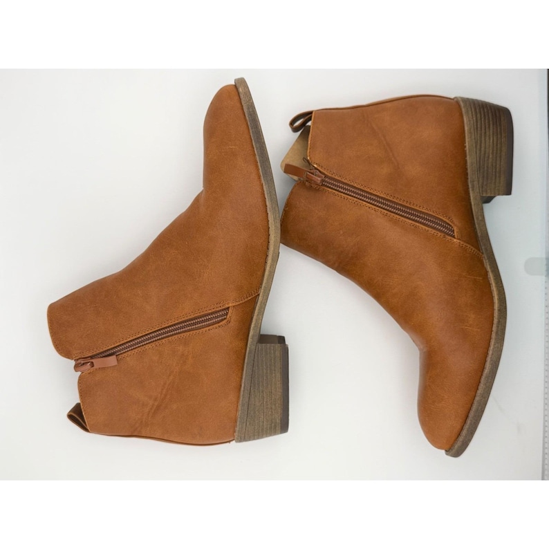 Jeossy DJY903 Tan Brown Faux Leather Side Zip Ankle Boots Womens 9.5 image 3