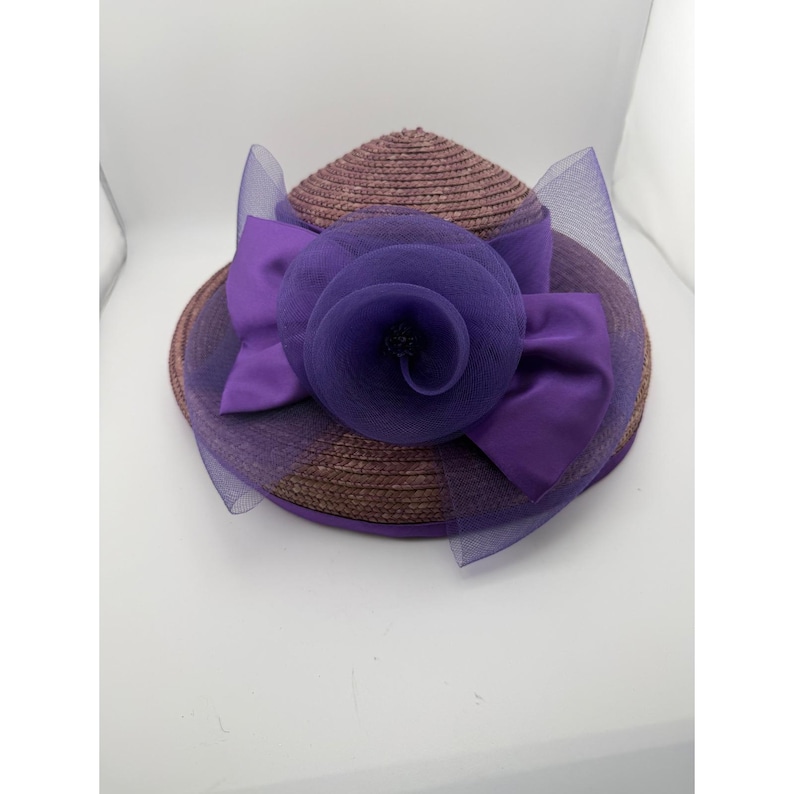 Vintage Purple Straw Cloche Hat Satin Bow Tulle Flower Tea Party Church image 1