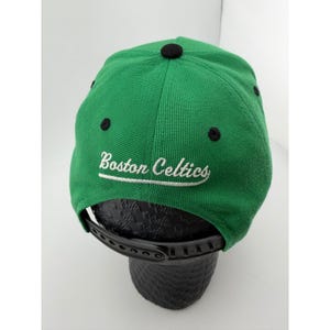 Cappellino snapback Boston Celtics Youth verde e nero con logo NBA. immagine 3