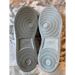 Nike Air Force 1 High Top Sneakers White Silver Size 9 image 4
