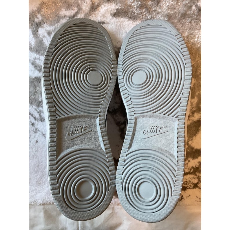 Nike Air Force 1 High Top Sneakers White Silver Size 9 image 4