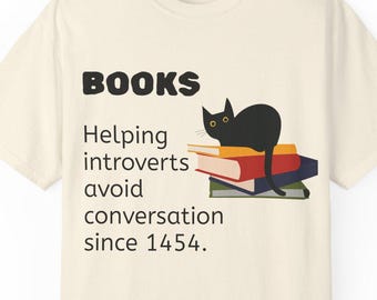 Introvert Cat Shirt | Books Helping Introverts Avoid Conversation Tee