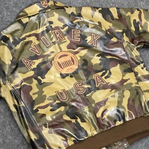 Chaqueta bomber de cuero para hombre - Chaqueta de cuero estilo militar de camuflaje para hombre - Chaqueta de vuelo vintage - Chaqueta de cuero Avirex imagen 3
