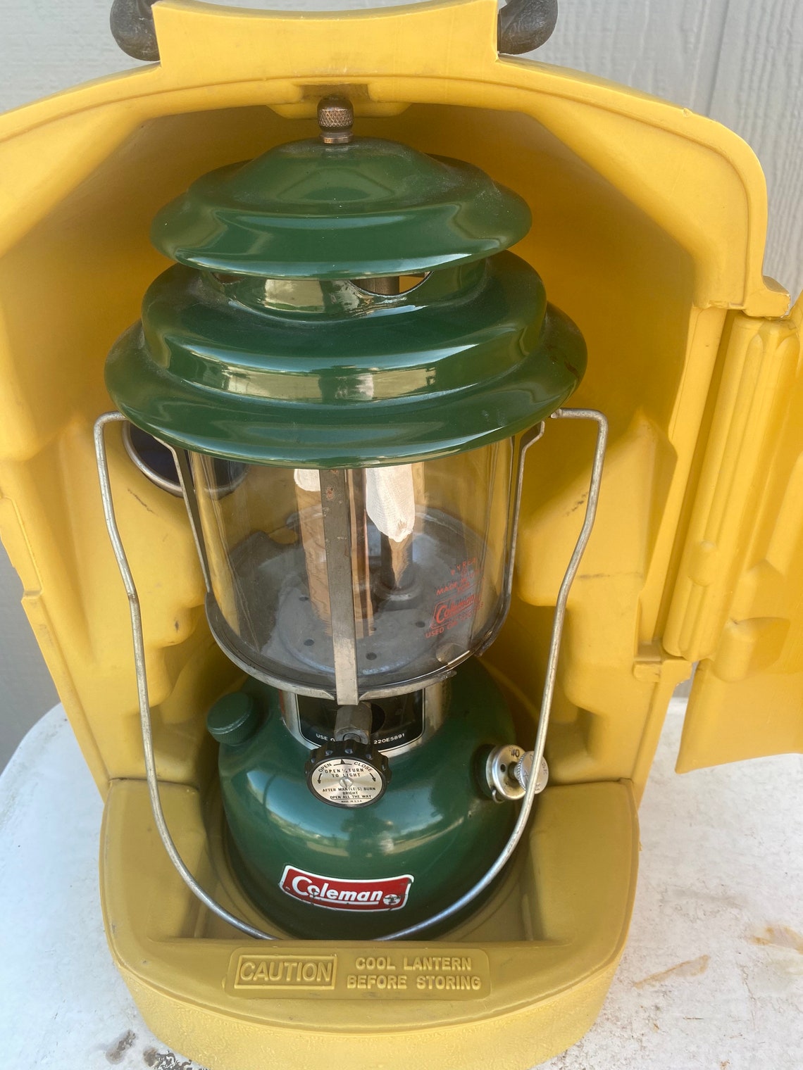 Vintage 1978 COLEMAN Lantern Model 220J & Yellow Carry Case Etsy