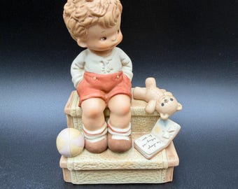Vintage 1988 Enesco ~ Memories of Yesterday ~ Lucie Attwell Ltd. ~ "Waiting For Santa" Figurine #114995