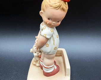 Vintage 1987 Enesco ~ Memories of Yesterday ~ Lucie Attwell Ltd. ~ "Anyway, Fido Loves Me" Figurine #114588