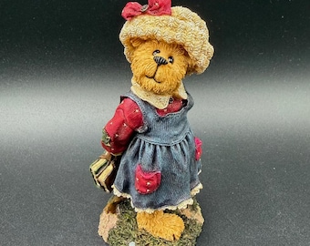 Vintage 2003 The Boyds Collection Ltd ~ Boyds Bears & Friends ~ The Bearstone Collection ~ Bailey...Off to School, Style# 228411, New In Box