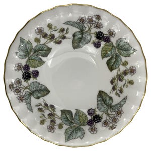 Worcester Lavinia - Etsy