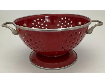 Vintage Ruby Red Enamelware Colander - Footed Strainer - 7 1/4"