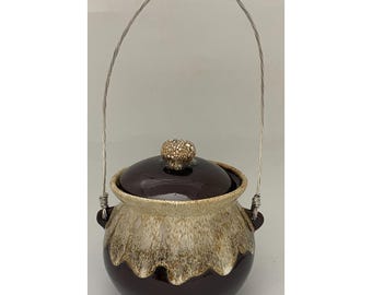 Vintage USA Pottery Brown Drip Glaze Bean Pot Cauldron Lid Wire Handle
