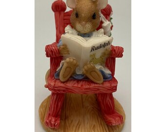 Vintage 1997 Enesco Priscilla's Mouse Tales Tell Me A Mouse Tale Of Holiday