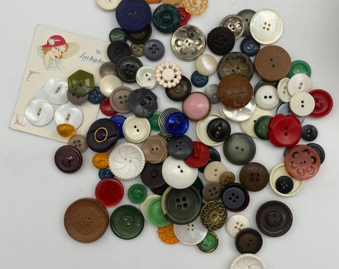 100 Vintage Buttons Lot - Mixed Sizes Styles Colors - Sewing Craft ...