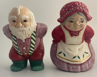 Vintage Mr & Mrs Santa Claus Warm Buns Figures Hand Painted Christmas Kitsch