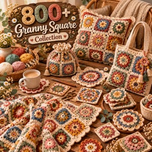 Puede incluir: Una colección de artículos de ganchillo con patrones de cuadrados de la abuela en tonos apagados de crema, mostaza, salvia, terracota y azul. El conjunto incluye una manta, un bolso, una bolsa con cordón, posavasos y un cojín expuestos juntos.