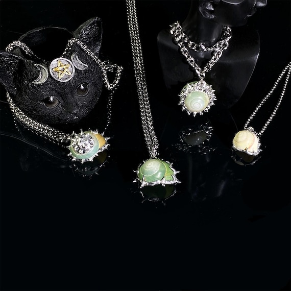 Spiky Seashell Necklace: [Series #1], Handmade Soldering Shell Pedant, Alternative Accessories, Dark Goth Style