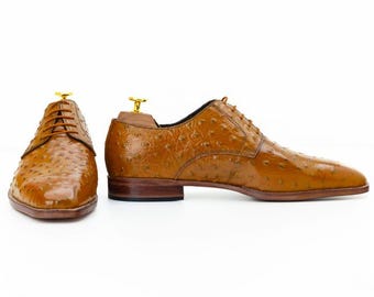 Zapatos Derby de piel de avestruz hechos a mano, calzado marrón claro para hombre
