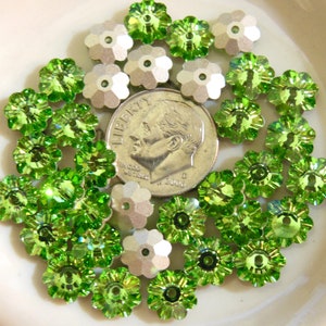 Peridot F 8mm Swarovski 3700 Vintage Sew-on  6 Pieces