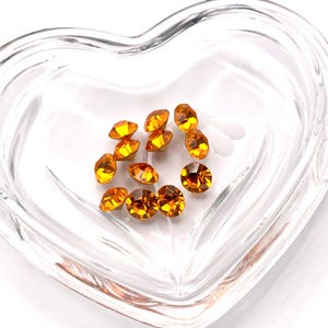 Sun F 39ss - 8mm Swarovski 1100 Vintage Crystal Chatons  6 or 12 Pieces