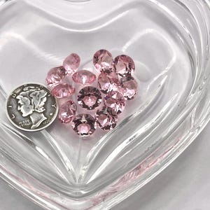 Rose clair Ignite UNF (39s - 8 mm) Swarovski 1088 Xirius Chatons strass