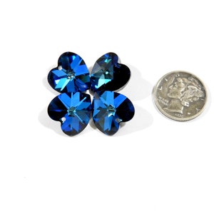 Bermuda Blue UNF Vintage Swarovski Art 6202 14.4x14mm Heart Pendant