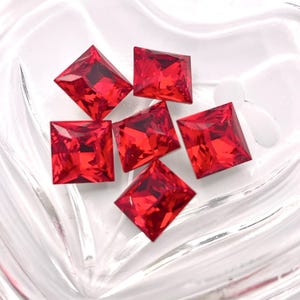 Light Siam F 12mm Crystal Swarovski 4447  Princess Square