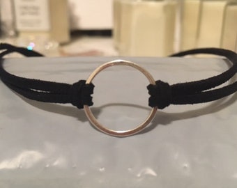Gargantilla con anillo de plata de ley