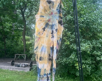 Größe S, Rückseite gebatikter, handgefärbter, entzückender Overall, mit 5 Taschen