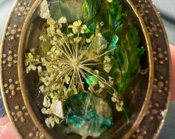 Stimmungsring mit gepressten Blüten, verstellbarer Statement-Ring aus Bronze, Schmuck mit Farbwechsel im botanischen Stil