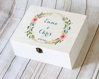 Personalized Wedding Keepsake Memory Box, Floral Wedding Card Box, Wooden Wedding Card Holder, Boho wedding box, Wedding gift for couple