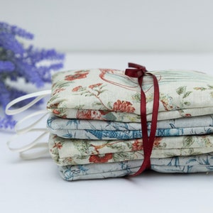 Set of 4 Lavender Sachets, Handmade Lavender bags, Sleep Pillows/ Sachets, Scented Sachets, Scent Bag, Hanging French Lavender bags