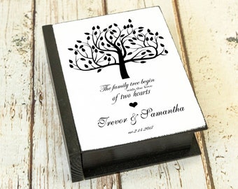 Custom ring box Wedding ring box Ring bearer box Personalised wedding box Love tree ring box Ring bearer pillow Engagement box Ring Holder