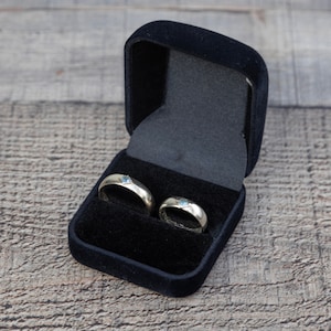 Black Velvet Wedding box, Luxury wedding ring box, Velvet ring bearer box, Ring Bearer box, Engagement Ring Box, Ring holder