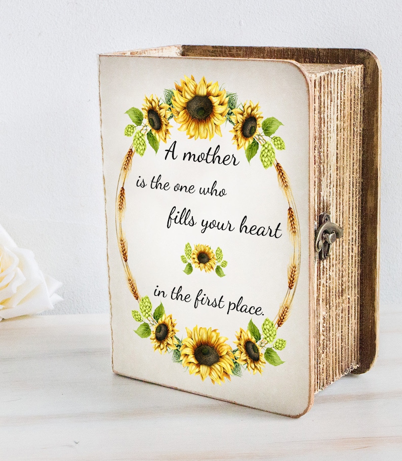 Custom quote For Mom, Memory box from mother to daughter, Mother's Day gift box, keepsake box, Wooden Book Box, Christmas or Birthday gift image 2