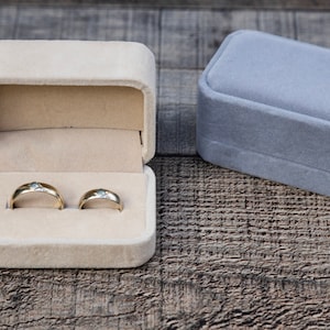 Velvet wedding ring box, Double Wedding box, Luxury Ring Box, Velvet ring bearer box, Ring Bearer box, Ring holder Beige Velvet Box Grey box
