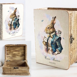 Scatola dei ricordi di Alice nel Paese delle Meraviglie – Scatola dei ricordi in legno personalizzata Coniglio Bianco – Regalo per neonato o compleanno – Scrigno del tesoro a forma di libro