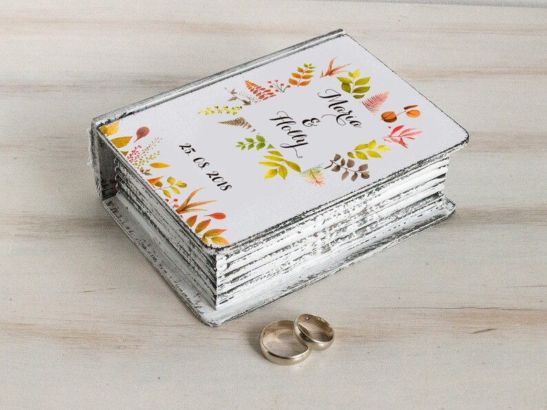 Autumn Wedding ring box Personalized ring box Custom Ring bearer box Fall Wreath box Woodland wedding Nature wedding Engagement ring box