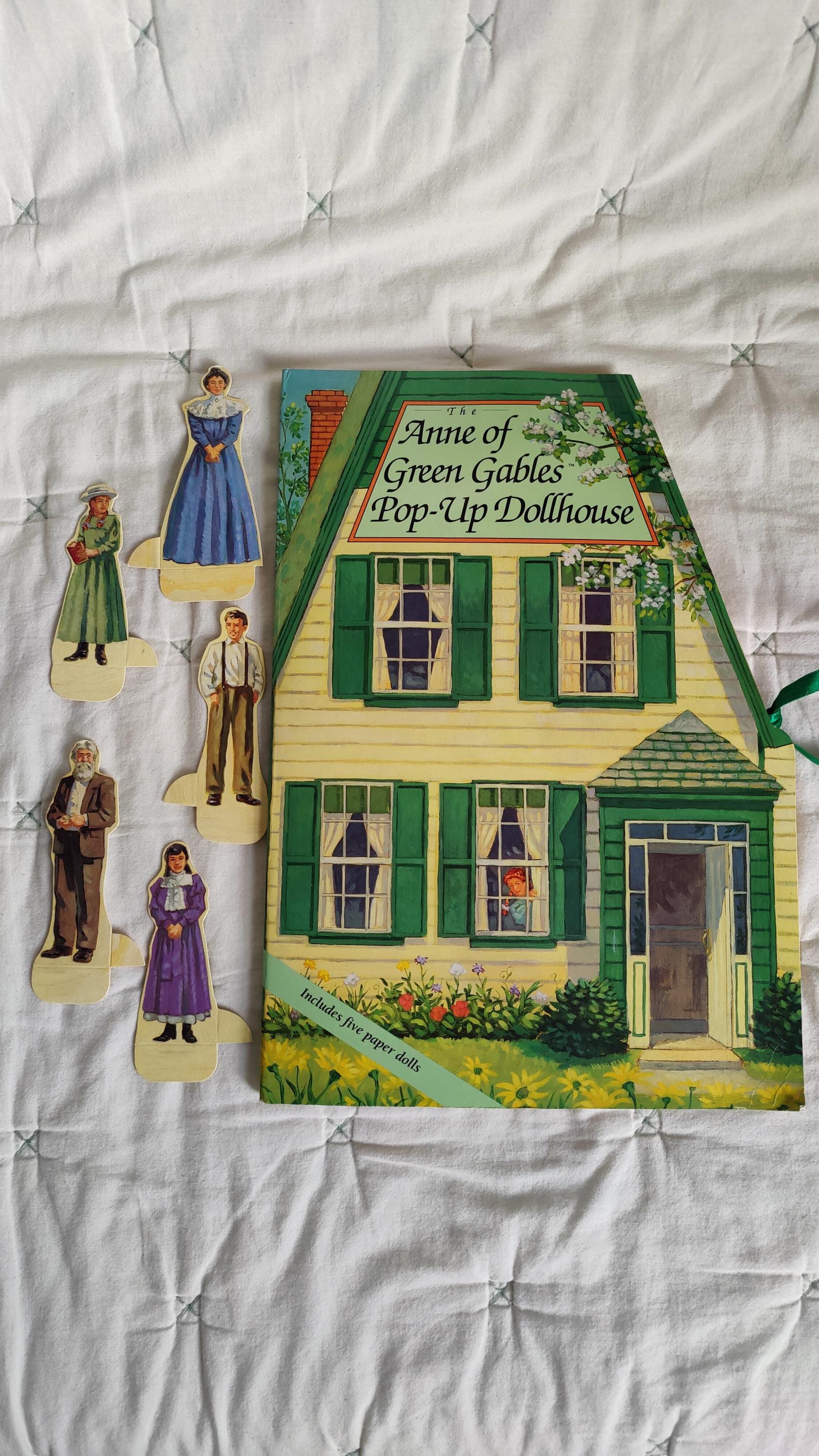 Vintage Anne of Green Gables Pop-up Dollhouse – With Paper Dolls