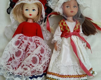 Vintage 1977 Ginny Vogue International Dolls. Set of two.