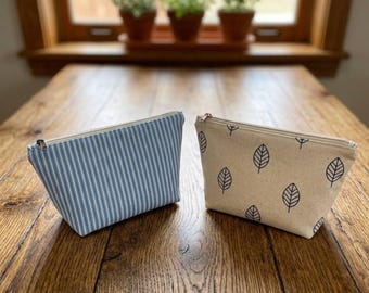 Tapered Pouch Sewing Pattern | Fussy Cut Fabric Panel Bag Tutorial (PDF Download)