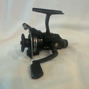 avet 2 speed fishing reel EXW 80/2 Two-Speed Lever Drag RH Color:Marine Blue strong fish even more spinner bait Surf Rod Reel Saltwater