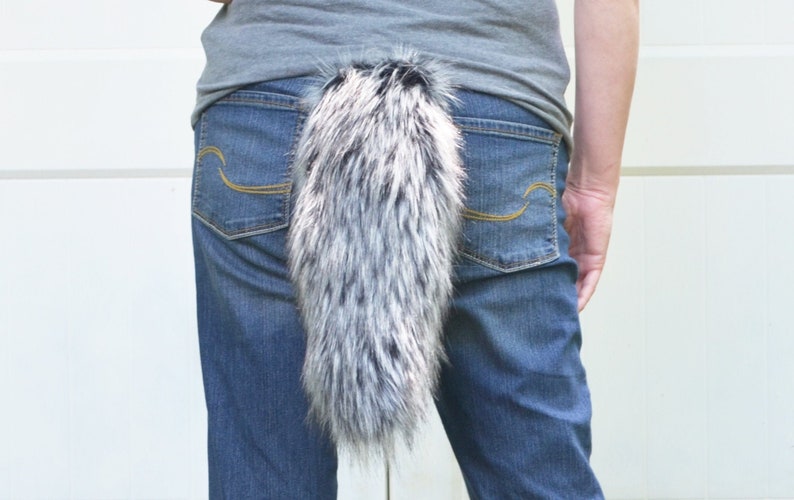 Husky Wolf Tail Faux Fur with Clasp