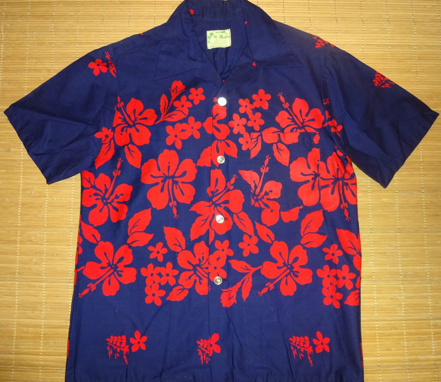 Men's Vintage 70s Ui Maikai Elvis 