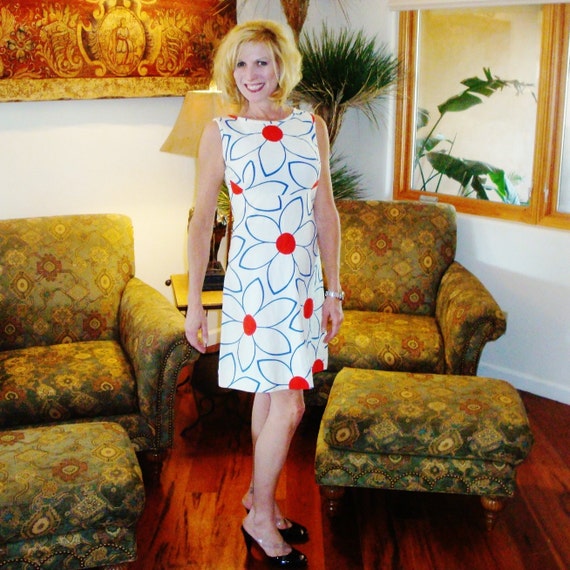 Ladies Vintage 70s Mod 4th of July Hawaiian Mini D