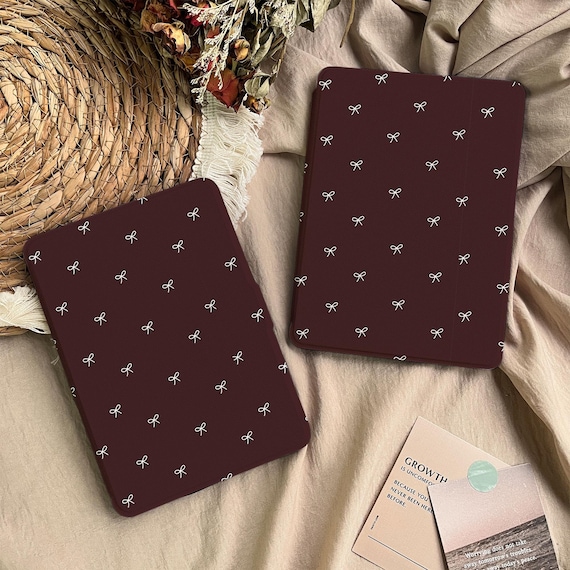 Personilzed Name Red Bow Magnetic Kindle Case, Paperwhite 12th 11th 10th Gen 7 inch 2024 Case, Paperwhite 3/4/5 Oasis Auto Wake/Sleep Case