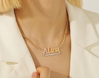 Collar con inicial chapado en doble capa