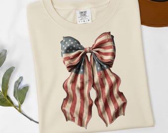 Retro USA Bow Shirt Comfort Colors Patriotic Coquette Bow Tee America 250th Anniversary Shirt Vintage 1776 T-shirt Aesthetic Americana Gift