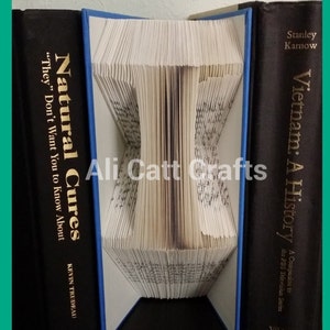 313 - Letter I- Book folding pattern