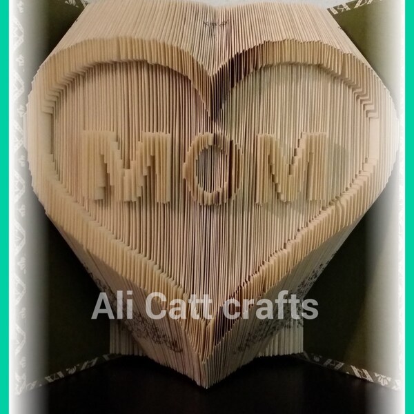 484CF - Mom - Book folding pattern (cut and fold)